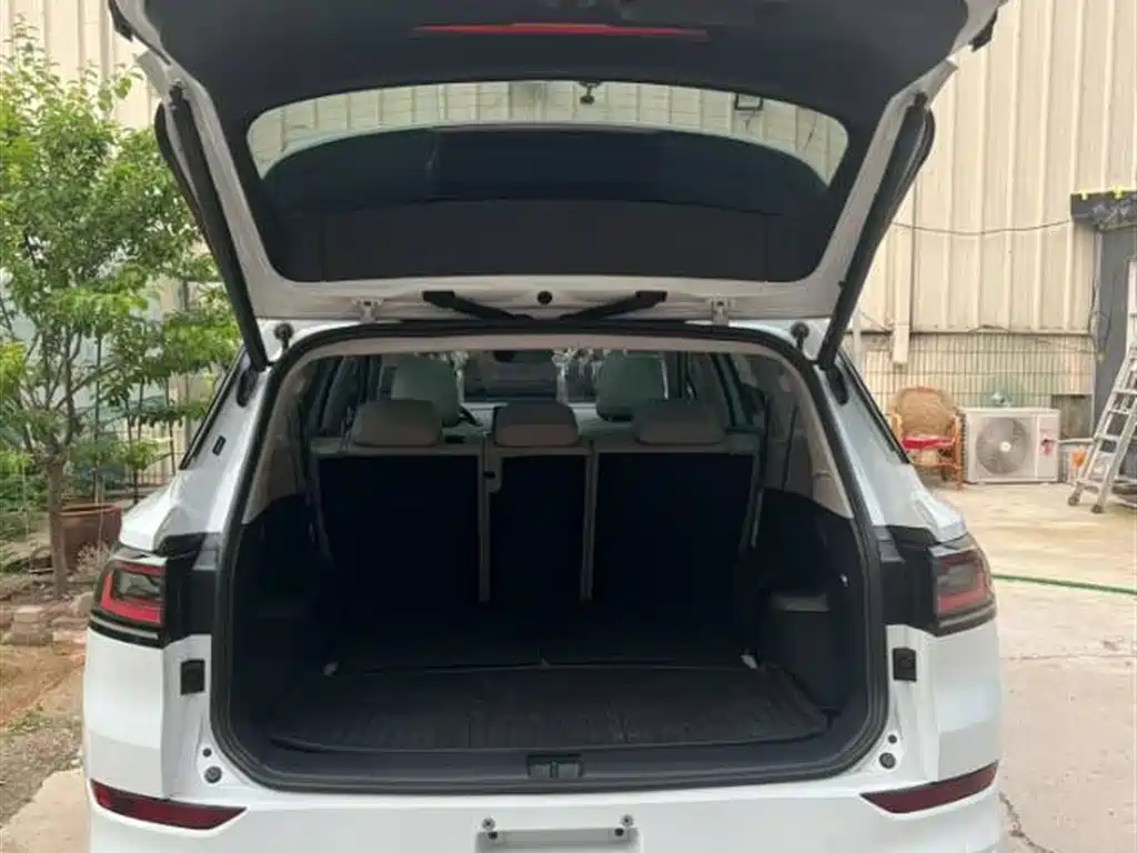 Volkswagen ID.6 X 2023 Upgrade Long Range 2024 - thumbnail 9