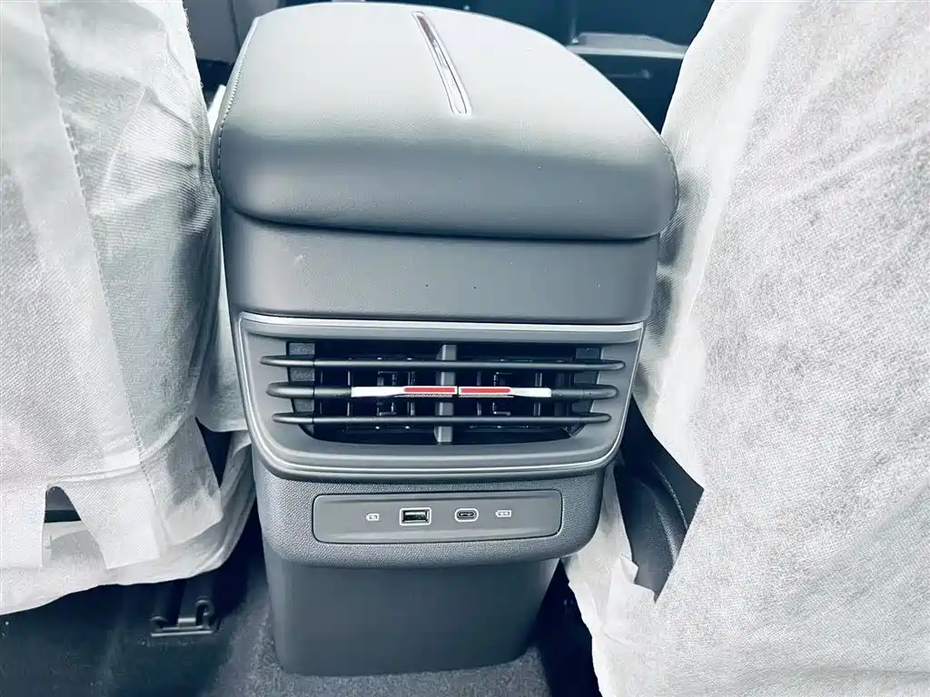 Hongqi Hongqi HS3 PHEV 2024 115km Jinwei Edition 2026 - thumbnail 18