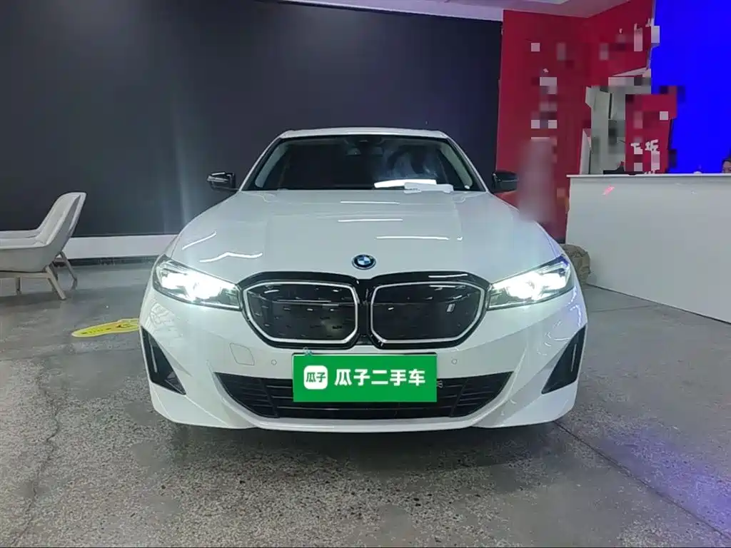 BMW BMW i3 eDrive 40 L Night Edition 2024 - thumbnail 3
