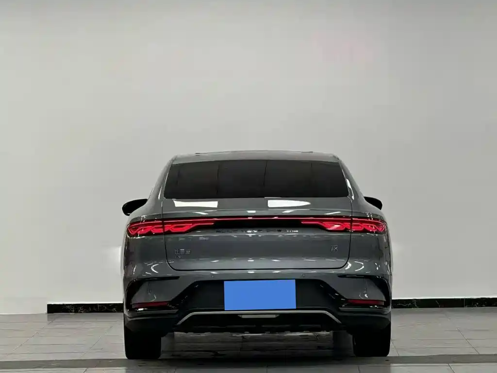 BYD Han EV 605KM FWD Prestige Edition 2024 - thumbnail 5