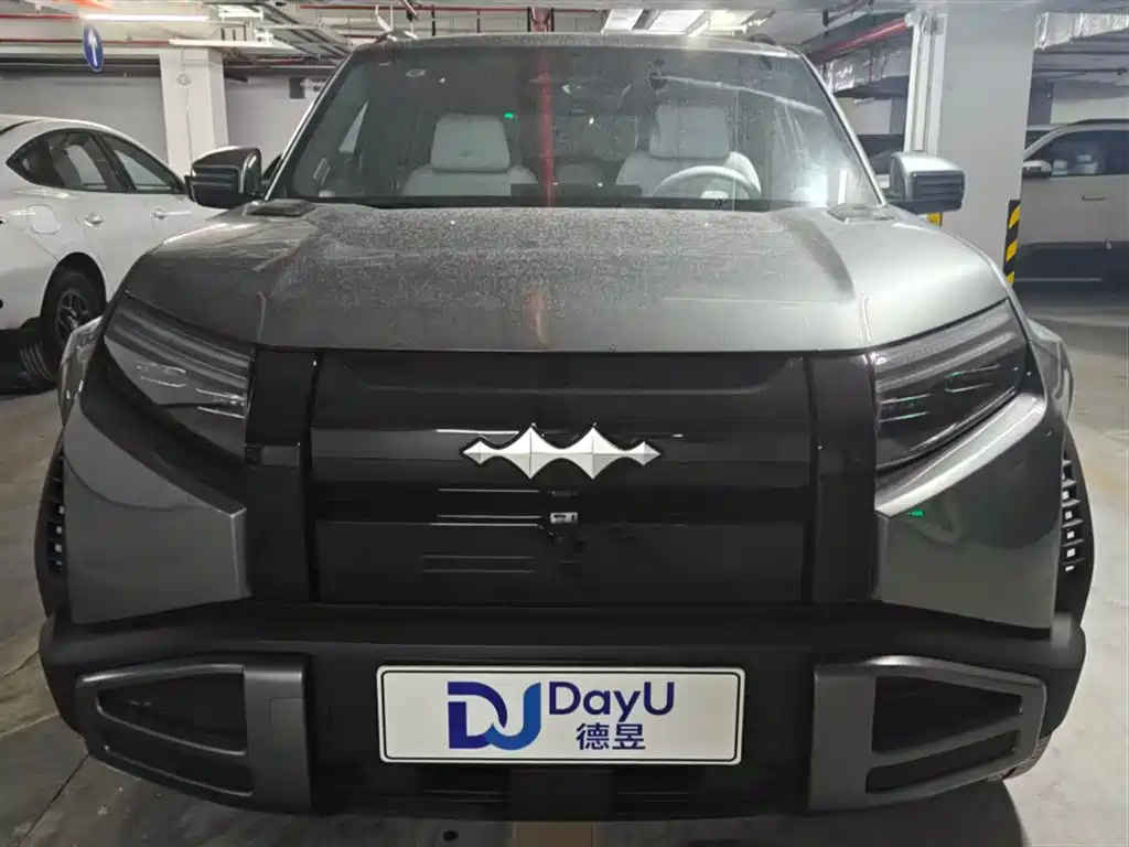 Fang Cheng Bao Titan 3 2025 501KM AWD Ultra 2025 - thumbnail 2