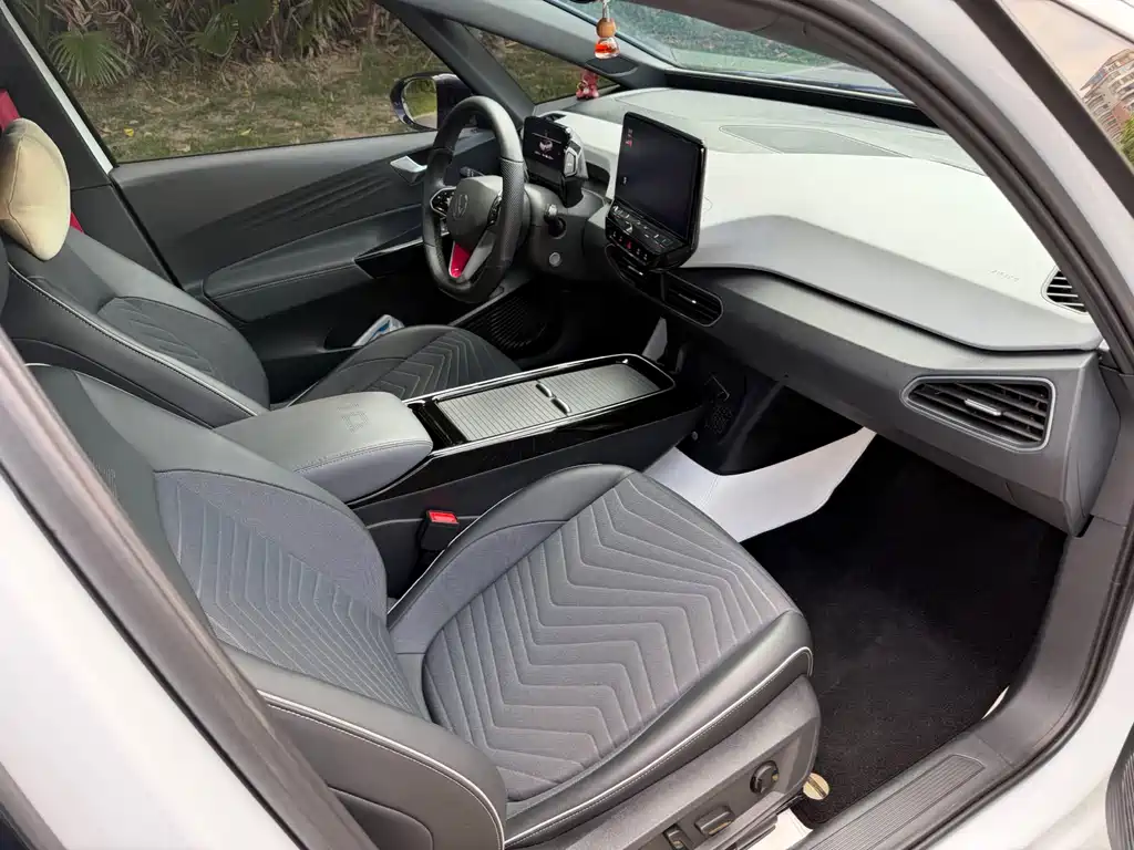 Volkswagen ID.3 Pure 2023 - thumbnail 8
