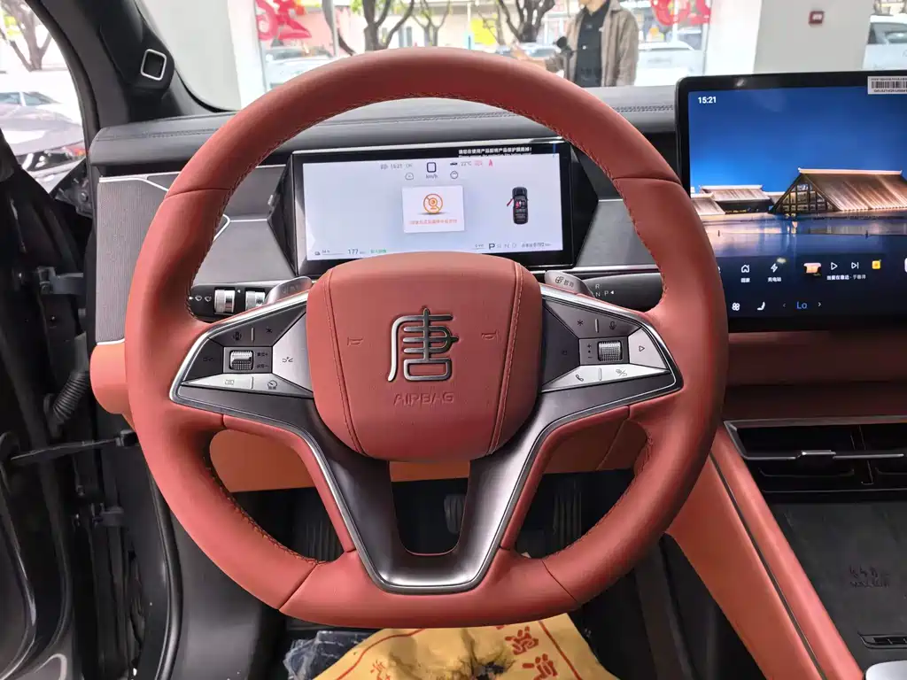 BYD Tang L 2025 EV 600km AWD LiDAR Flagship Edition 2025 - thumbnail 7