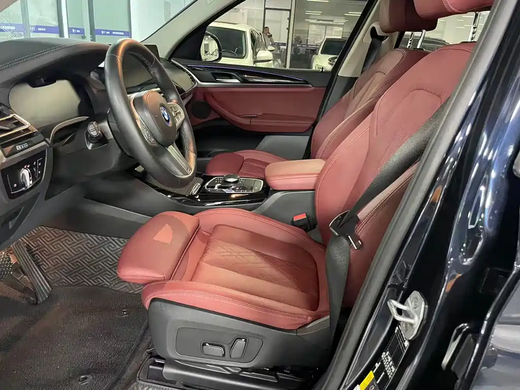BMW BMW iX3 2024 Leading Edition 2024 - thumbnail 5