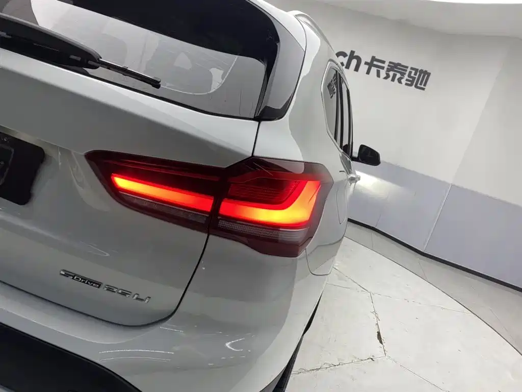 BMW BMW X1 2020 sDrive25Li Leading Edition 2020 - thumbnail 10
