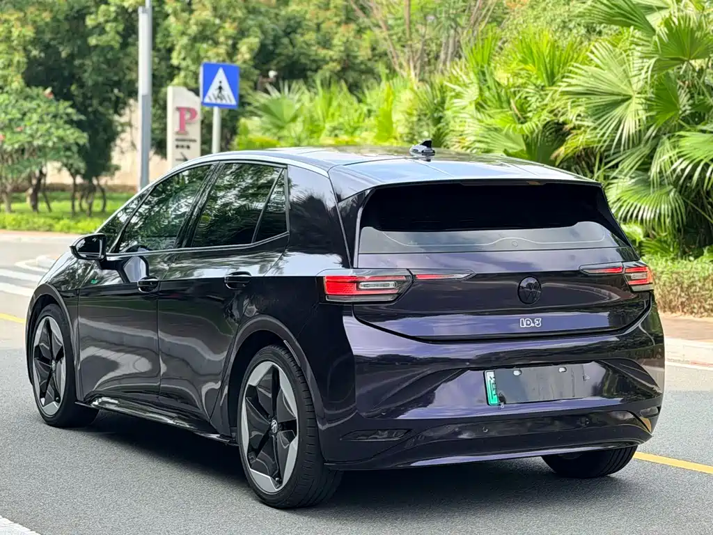 Volkswagen ID.3 Pure 2023 - thumbnail 12