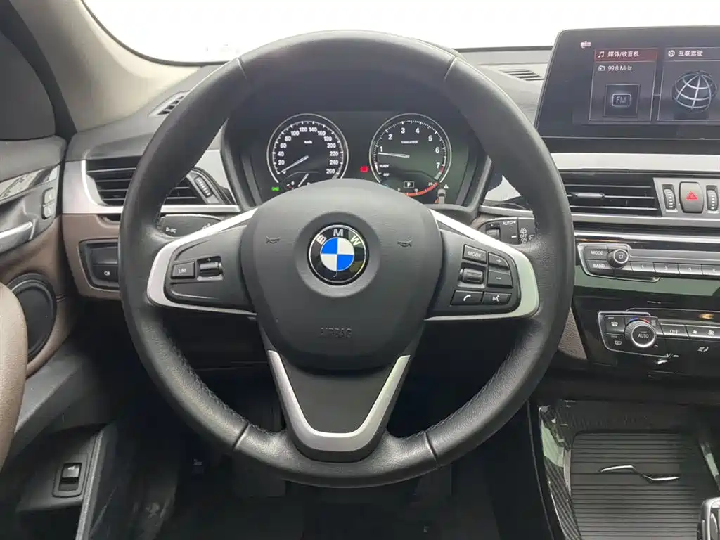 BMW BMW X1 2020 sDrive25Li Leading Edition 2020 - thumbnail 16
