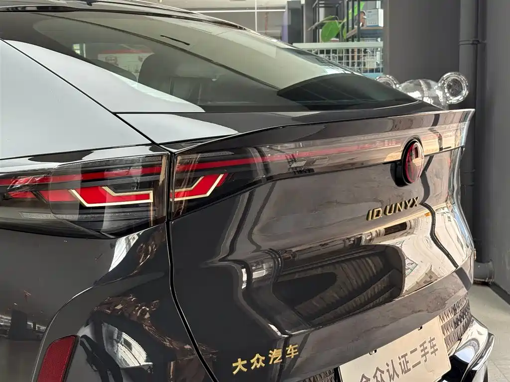 Volkswagen Volkswagen ID. UNYX 06 2024 Ultra Long Range 2025 - thumbnail 9