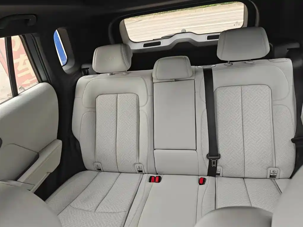 Fang Cheng Bao Titan 3 2025 501KM AWD Ultra 2025 - thumbnail 17