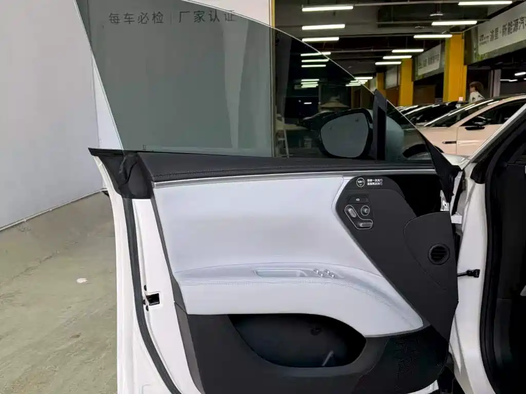 阿维塔 阿维塔11 2022款 长续航双电机奢享版 4座 2023 - thumbnail 14