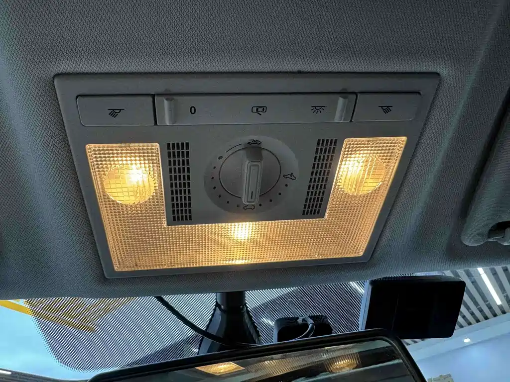 Skoda Skoda Kamiq 2021 1.5L Automatic Comfort Edition 2021 - thumbnail 12