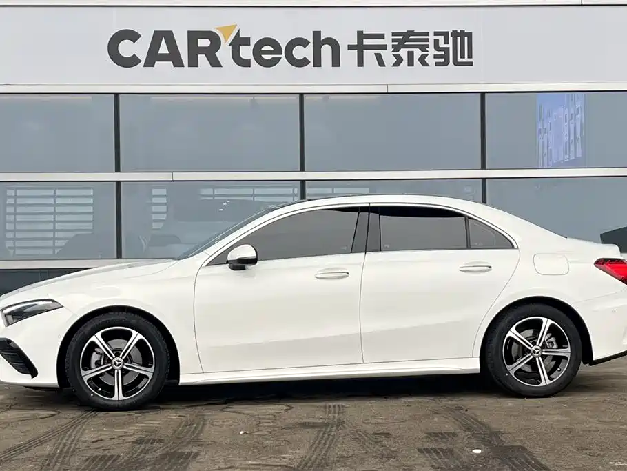 Mercedes-Benz Mercedes-Benz A-Class 2025 A 200 L Fashion Edition 2025 - thumbnail 4