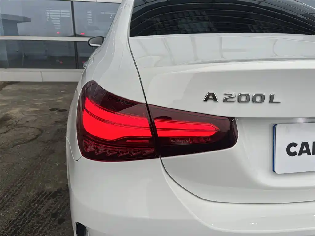 Mercedes-Benz Mercedes-Benz A-Class 2025 A 200 L Fashion Edition 2025 - thumbnail 6