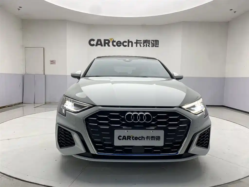 Audi Audi A3 2024 Sportback 35 TFSI Fashion Sport 2024 - thumbnail 3