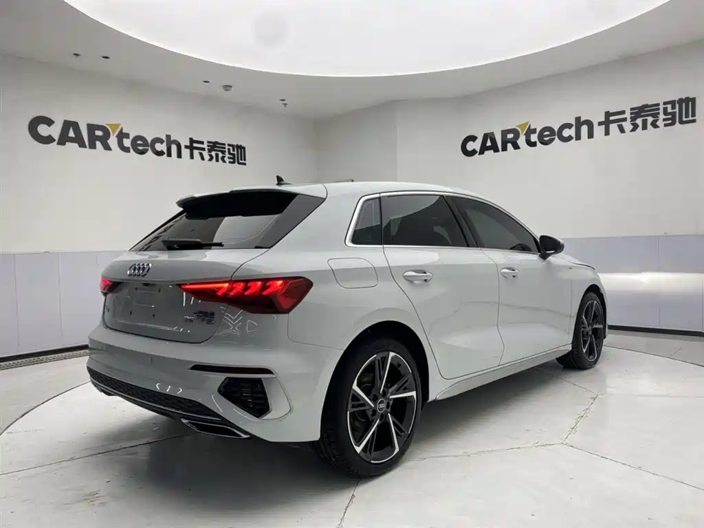 Audi Audi A3 2024 Sportback 35 TFSI Fashion Sport 2024 - thumbnail 5