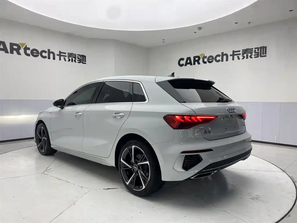 Audi Audi A3 2024 Sportback 35 TFSI Fashion Sport 2024 - thumbnail 7