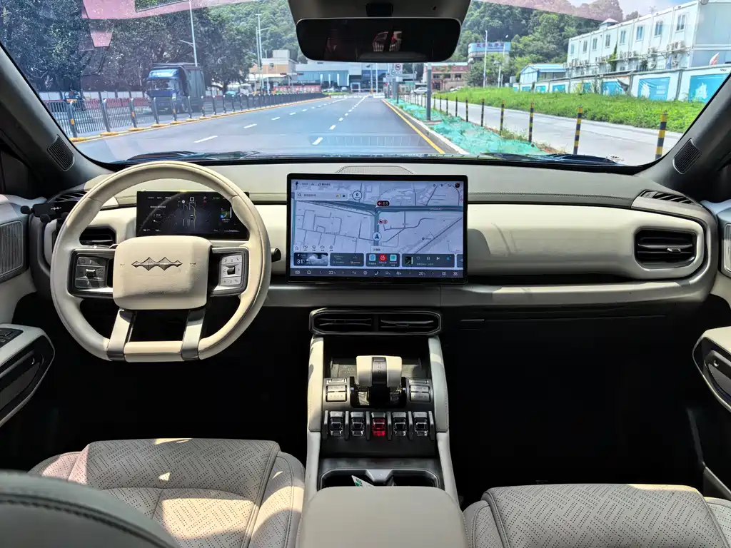 方程豹 钛3 2025款 501KM 后驱Max版 2025 - thumbnail 7