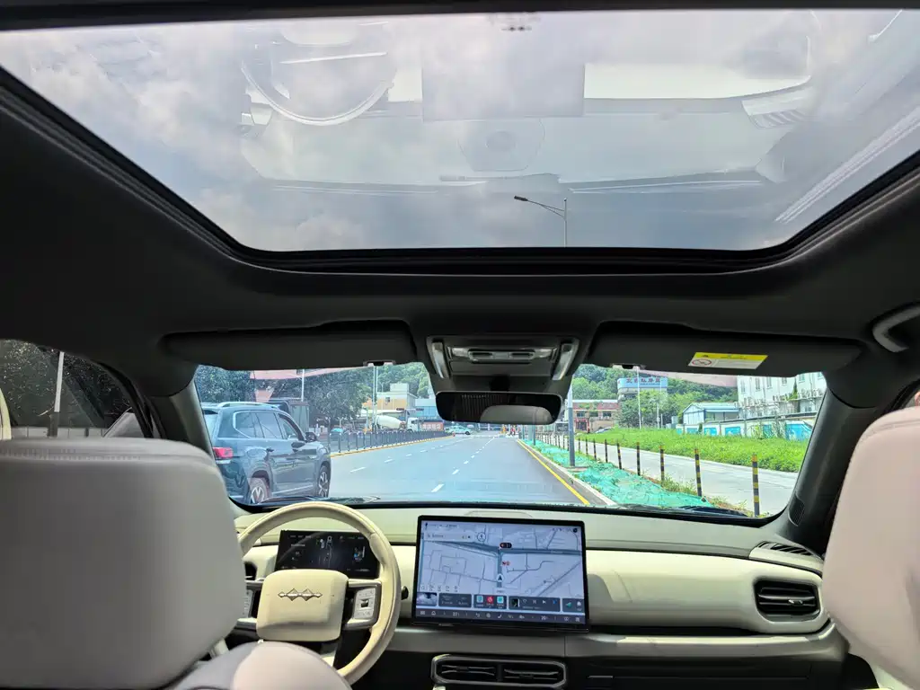 方程豹 钛3 2025款 501KM 后驱Max版 2025 - thumbnail 12