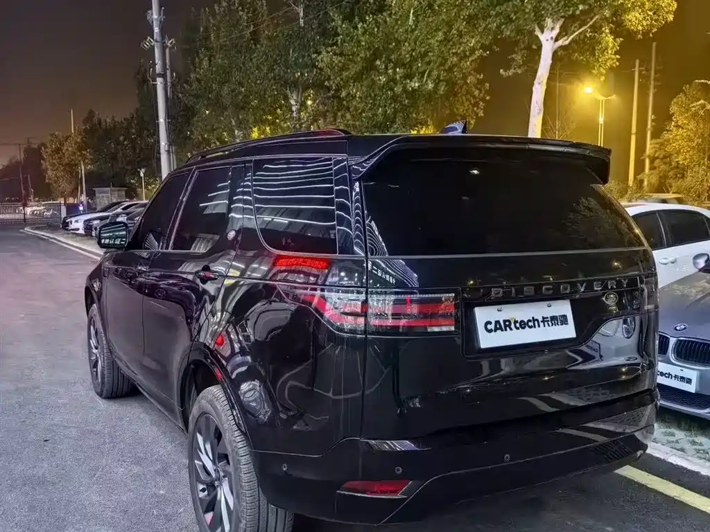 Land Rover Discovery 2019 2.0T SE 2019 - thumbnail 3