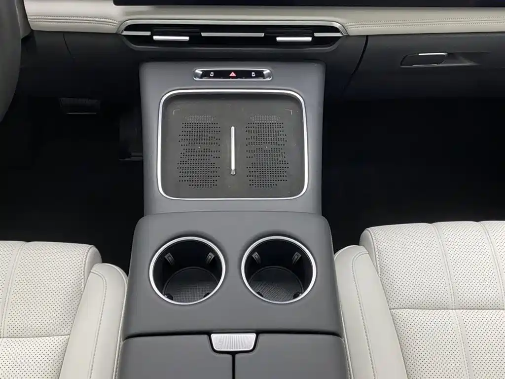 Voyah Voyah Dreamer 2025 PHEV AWD Flagship Kunpeng Edition 2025 - thumbnail 26