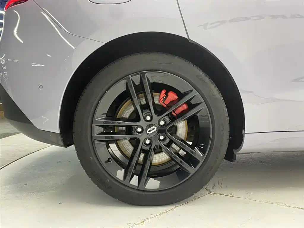 AITO AITO M5 2024 EREV Max RS AWD Advanced Intelligent Driving Edition 2024 - thumbnail 11