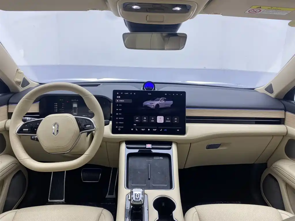 AITO AITO M5 2024 EREV Max RS AWD Advanced Intelligent Driving Edition 2024 - thumbnail 15