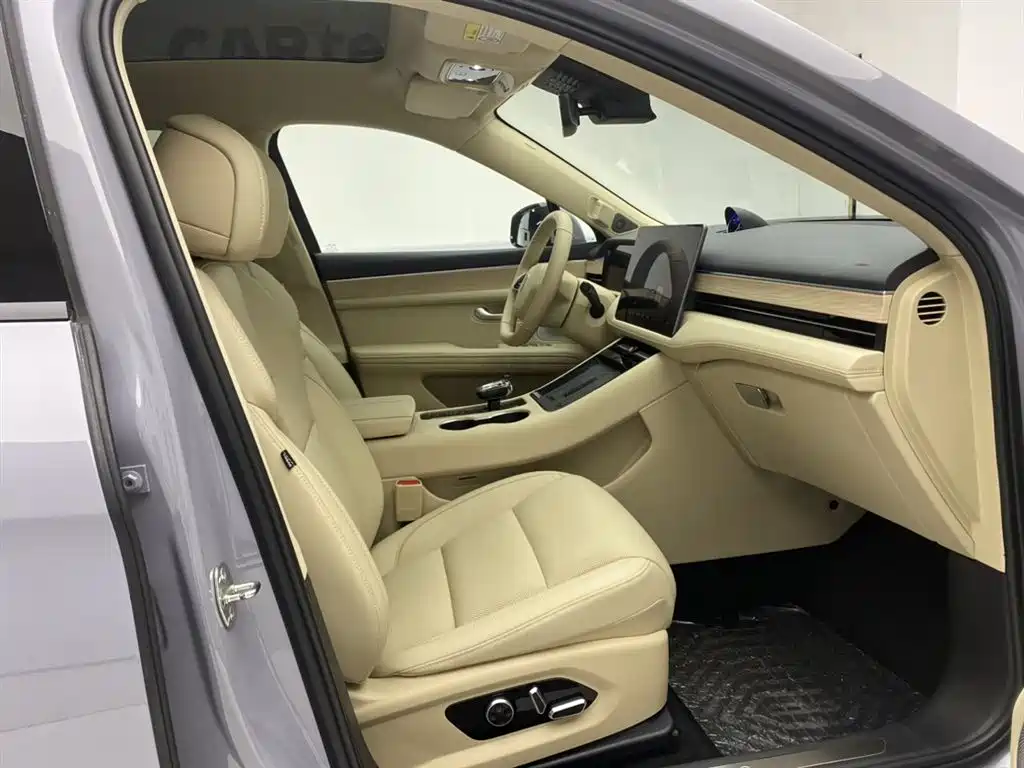 AITO AITO M5 2024 EREV Max RS AWD Advanced Intelligent Driving Edition 2024 - thumbnail 20