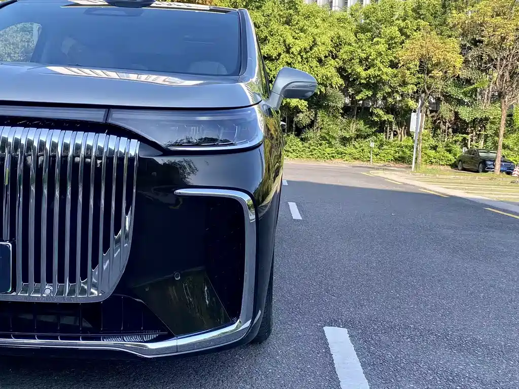 Voyah Voyah Dreamer 2025 EV AWD Flagship Qiankun Edition 2024 - thumbnail 3
