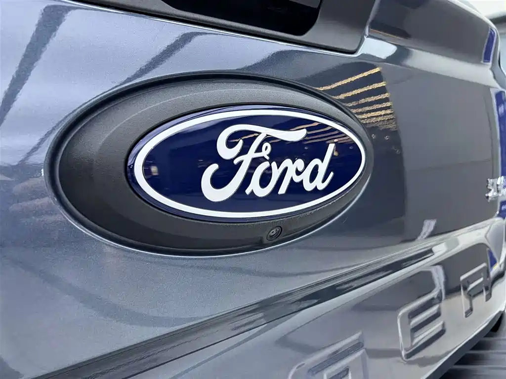 Ford Ford Ranger 2023 Wildtrak 4WD Automatic Gasoline 2024 - thumbnail 5