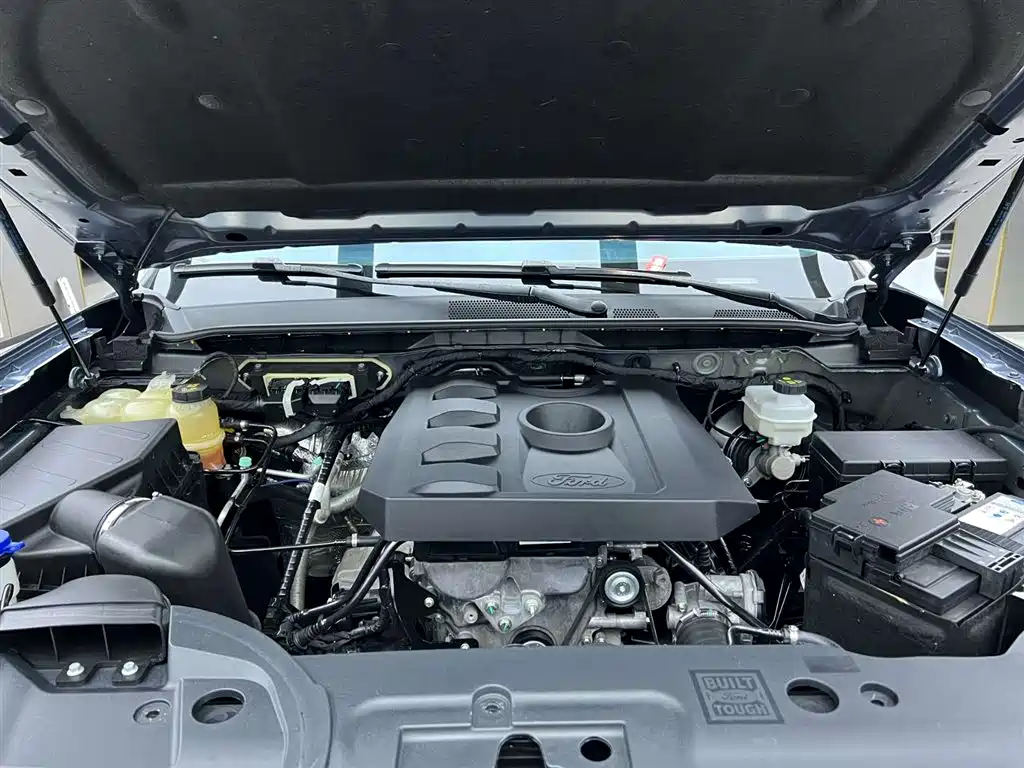 Ford Ford Ranger 2023 Wildtrak 4WD Automatic Gasoline 2024 - thumbnail 7