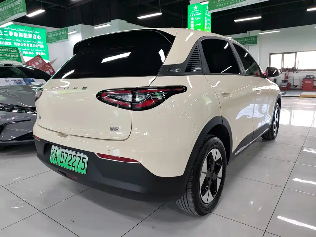 Geely Galaxy Geely Xingyuan 2025 UP 410km Exploration Edition 2025 - thumbnail 9