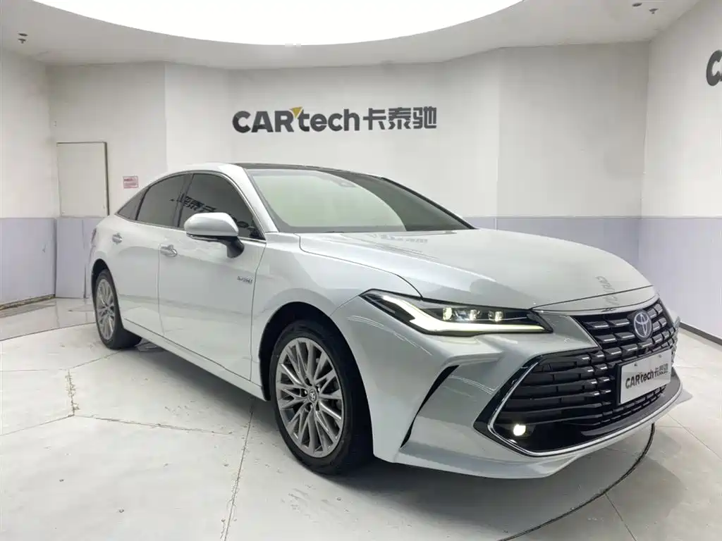 Toyota Avalon 2023 Hybrid 2.5L XLE Premium Edition 2024 - thumbnail 2
