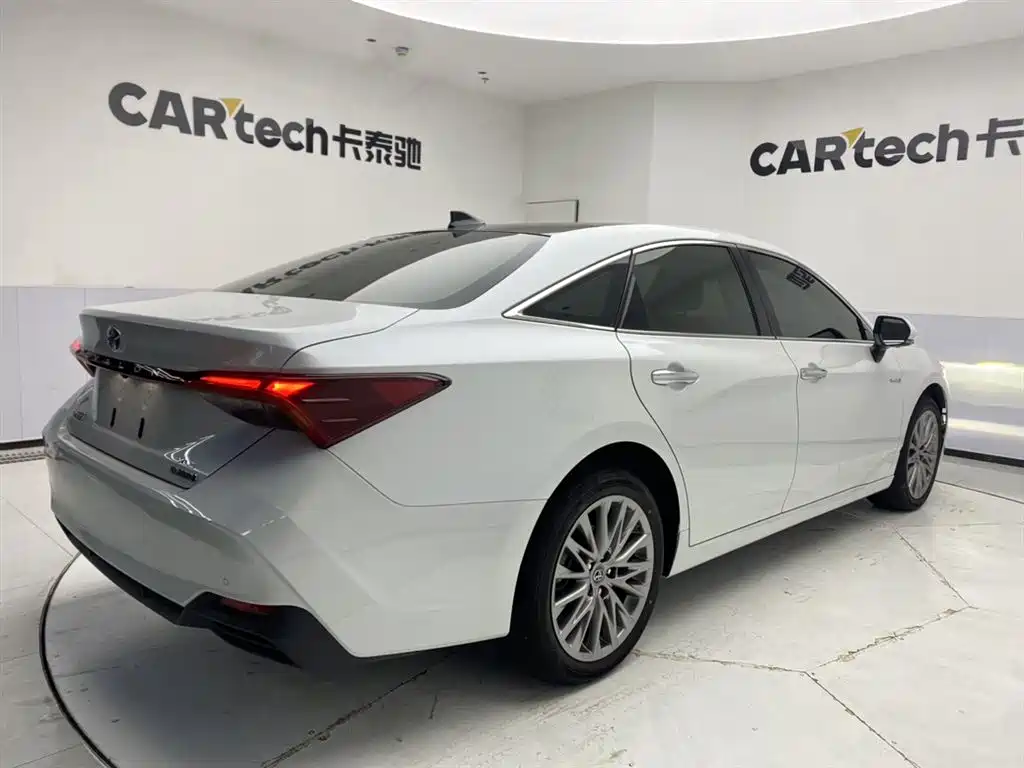 Toyota Avalon 2023 Hybrid 2.5L XLE Premium Edition 2024 - thumbnail 5