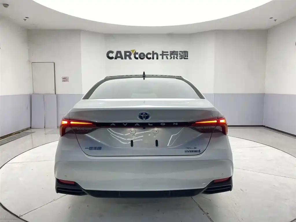 Toyota Avalon 2023 Hybrid 2.5L XLE Premium Edition 2024 - thumbnail 6