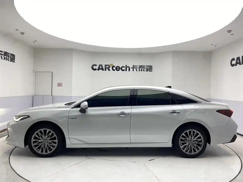 Toyota Avalon 2023 Hybrid 2.5L XLE Premium Edition 2024 - thumbnail 8