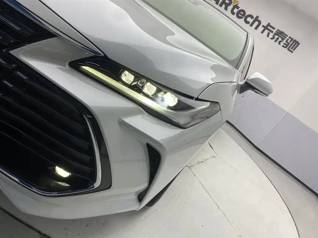 Toyota Avalon 2023 Hybrid 2.5L XLE Premium Edition 2024 - thumbnail 9