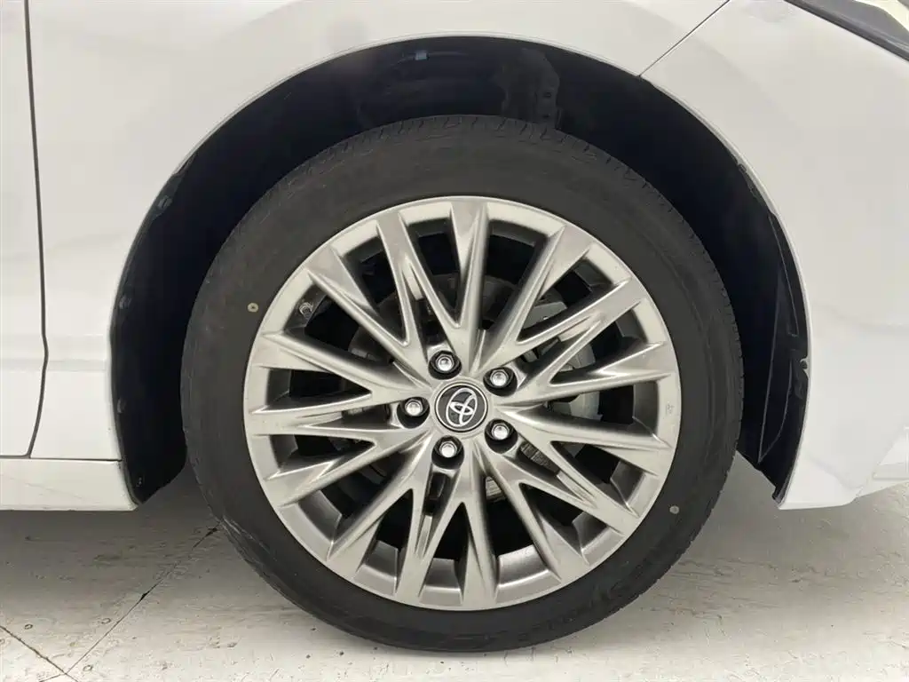 Toyota Avalon 2023 Hybrid 2.5L XLE Premium Edition 2024 - thumbnail 11