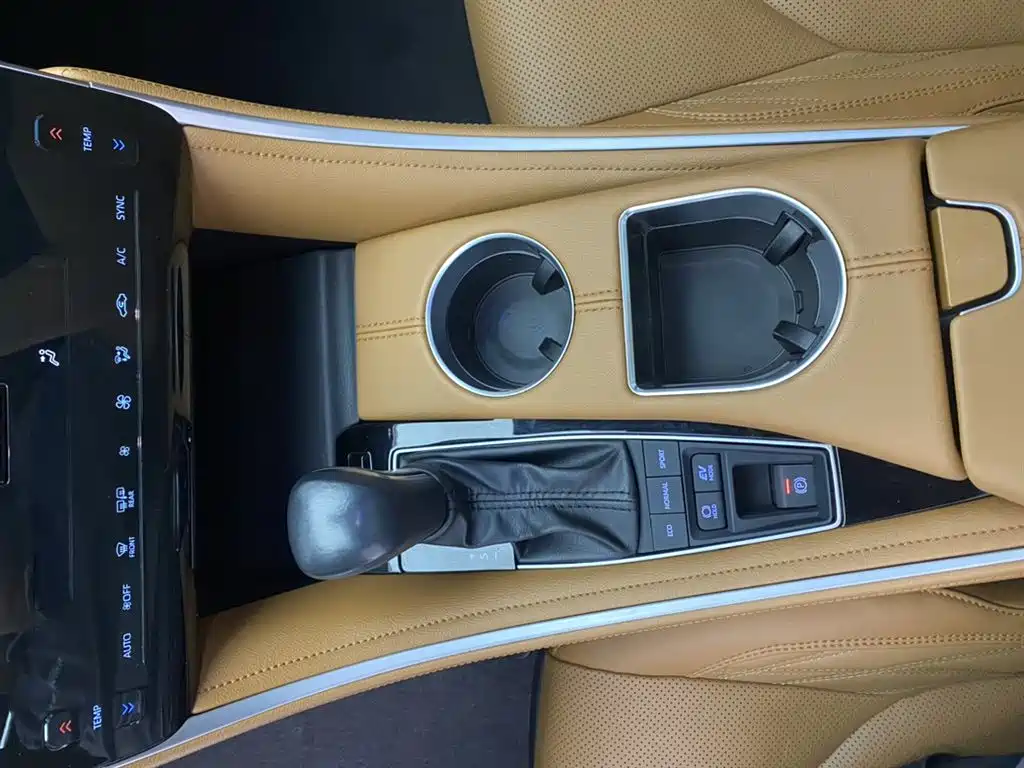 Toyota Avalon 2023 Hybrid 2.5L XLE Premium Edition 2024 - thumbnail 20