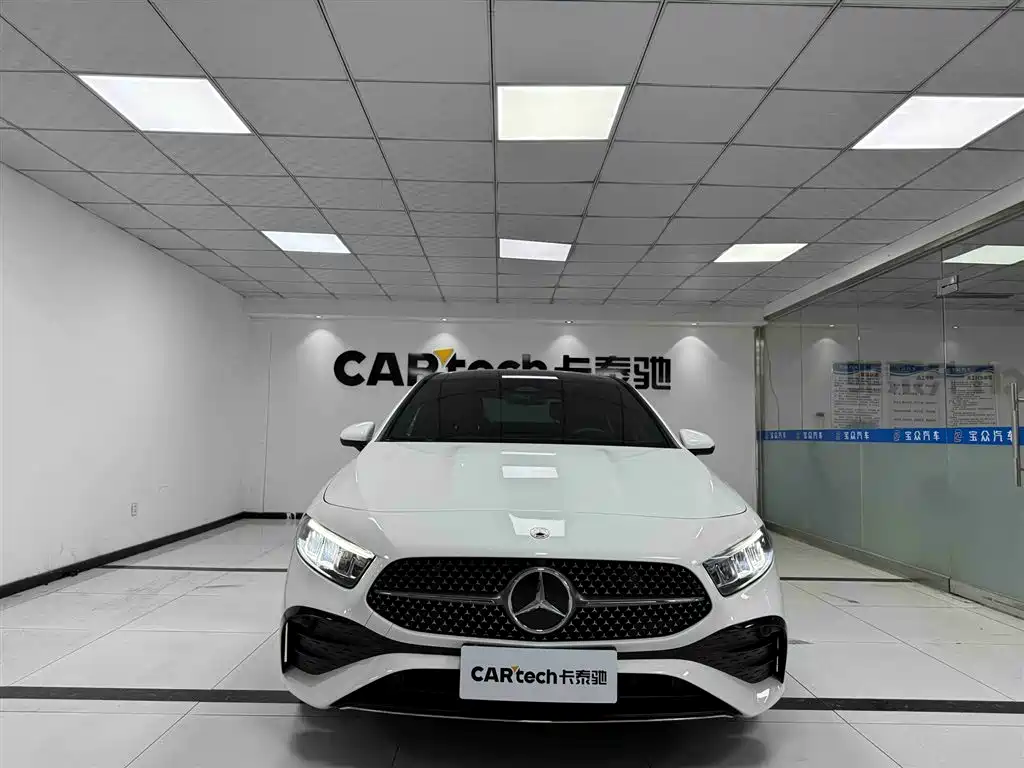 Mercedes-Benz Mercedes-Benz A-Class 2024 A 200 L Fashion 2024 - thumbnail 3