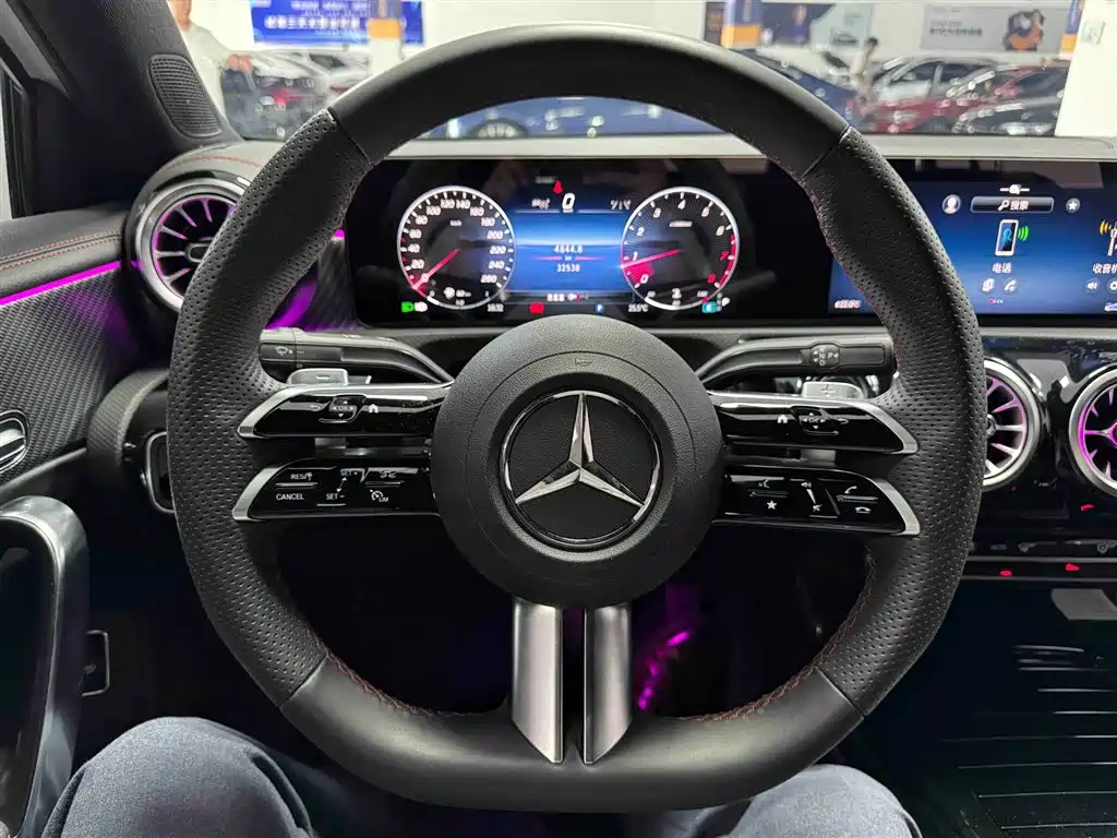 Mercedes-Benz Mercedes-Benz A-Class 2024 A 200 L Fashion 2024 - thumbnail 9