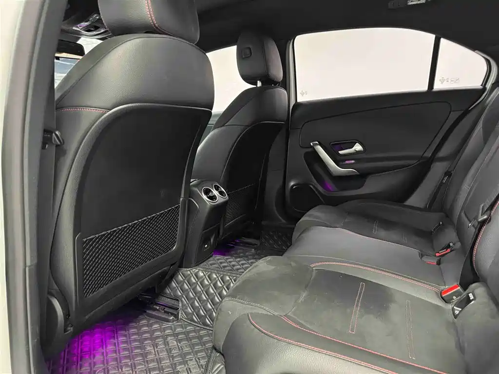 Mercedes-Benz Mercedes-Benz A-Class 2024 A 200 L Fashion 2024 - thumbnail 13