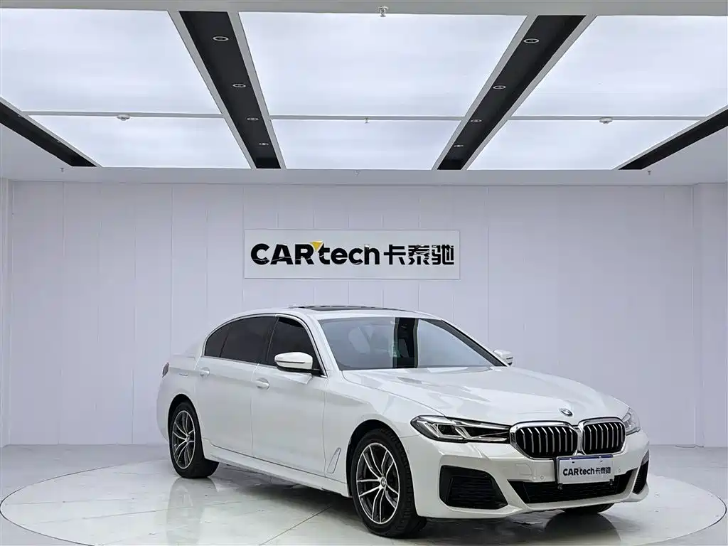 BMW BMW 5 Series 2022 Facelift 525Li M Sport Package 2022 - thumbnail 2