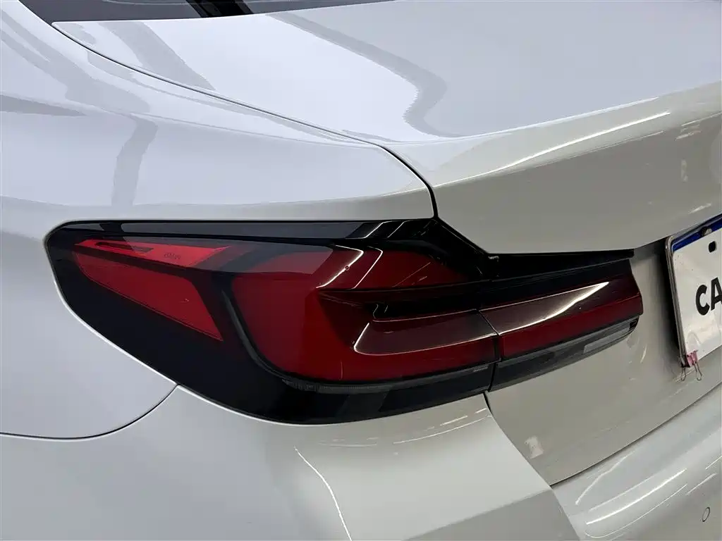 BMW BMW 5 Series 2022 Facelift 525Li M Sport Package 2022 - thumbnail 10