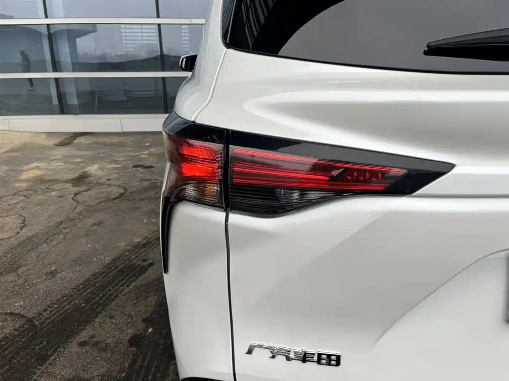 Toyota Sienna 2021 2.5L Hybrid Luxury Edition 2022 - thumbnail 7