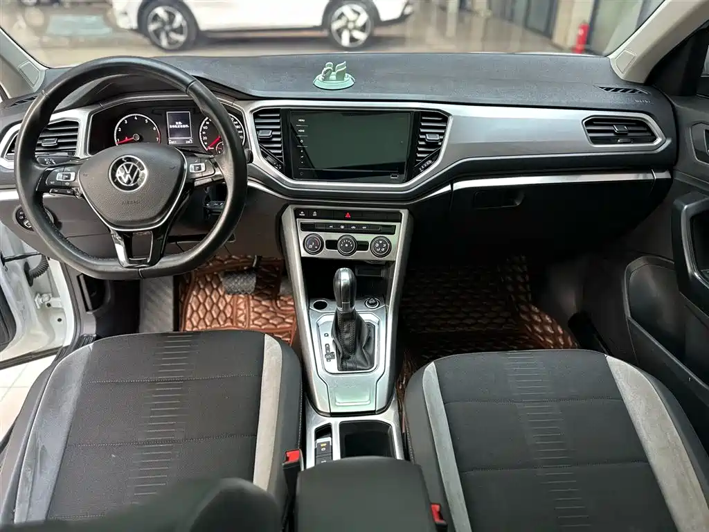Volkswagen Volkswagen T-ROC 2021 Facelift 280TSI DSG FWD Comfort Smart Connect Edition 2021 - thumbnail 10