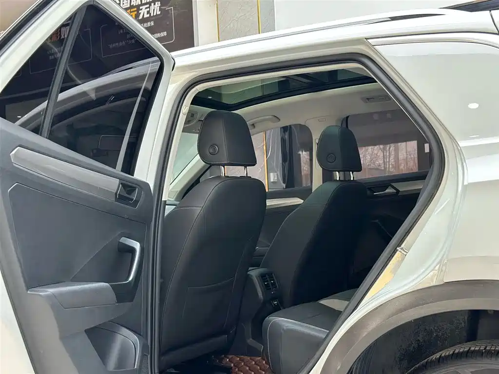 Volkswagen Volkswagen T-ROC 2021 Facelift 280TSI DSG FWD Comfort Smart Connect Edition 2021 - thumbnail 11