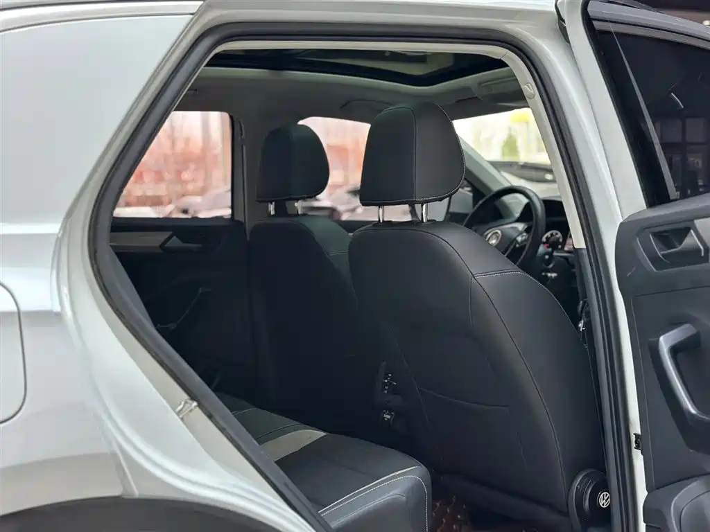 Volkswagen Volkswagen T-ROC 2021 Facelift 280TSI DSG FWD Comfort Smart Connect Edition 2021 - thumbnail 13