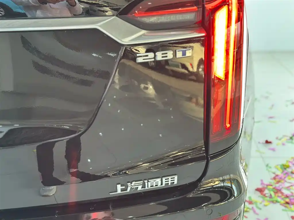 Cadillac Cadillac XT6 2025 2.0T AWD 6-Seater Luxury Executive Classic Edition 2025 - thumbnail 8