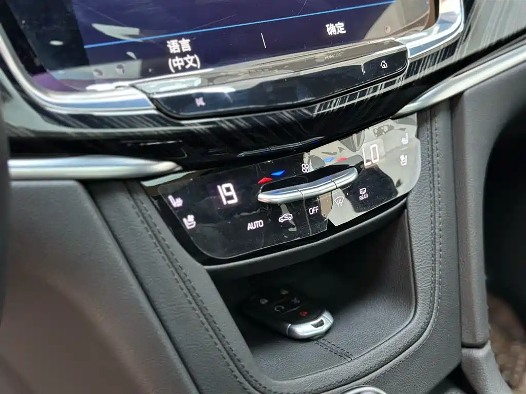 Cadillac Cadillac XT6 2025 2.0T AWD 6-Seater Luxury Executive Classic Edition 2025 - thumbnail 16