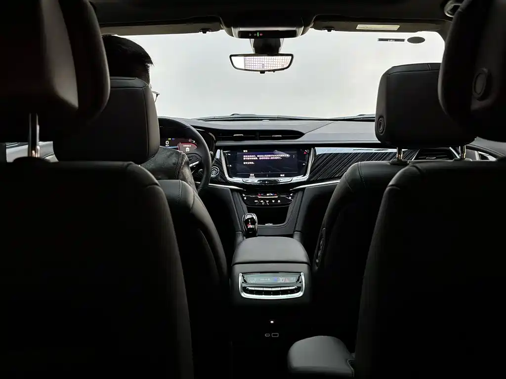 Cadillac Cadillac XT6 2025 2.0T AWD 6-Seater Luxury Executive Classic Edition 2025 - thumbnail 17